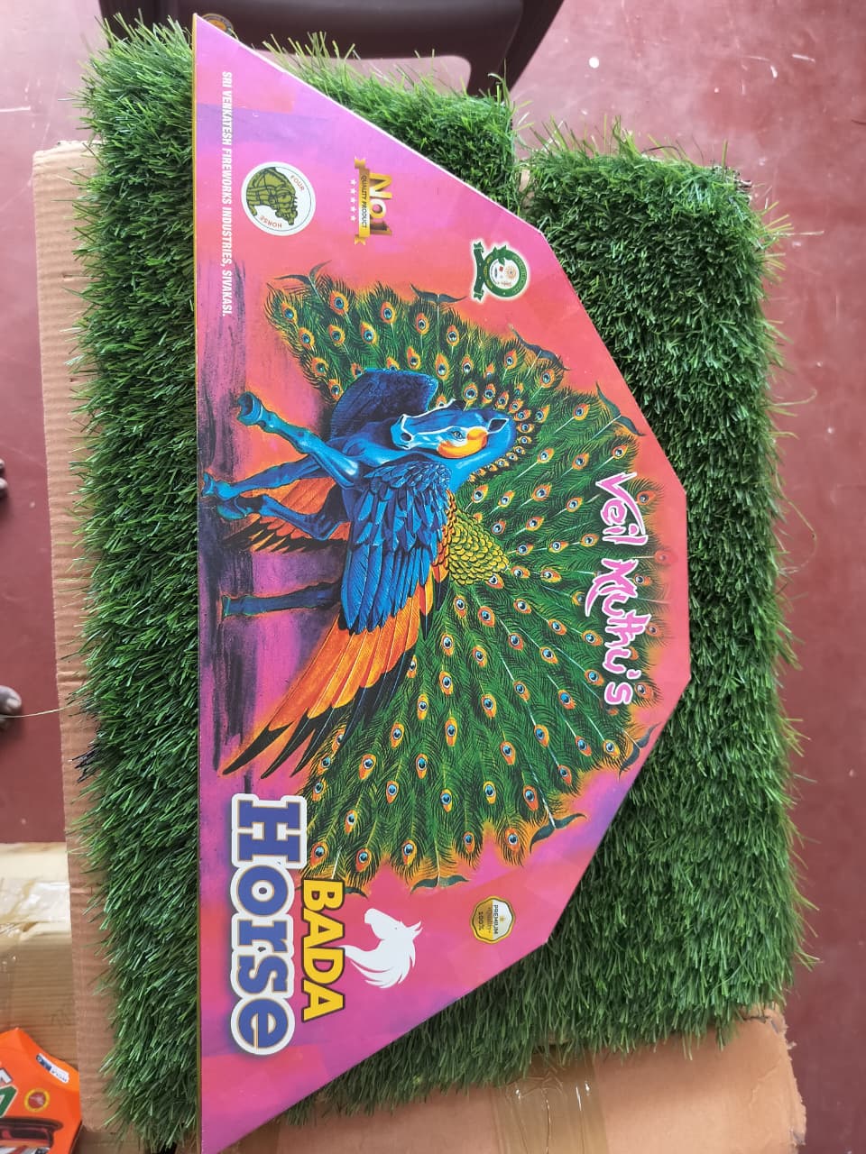 BADA PEACOCK MEGA&#39;S WINGS
